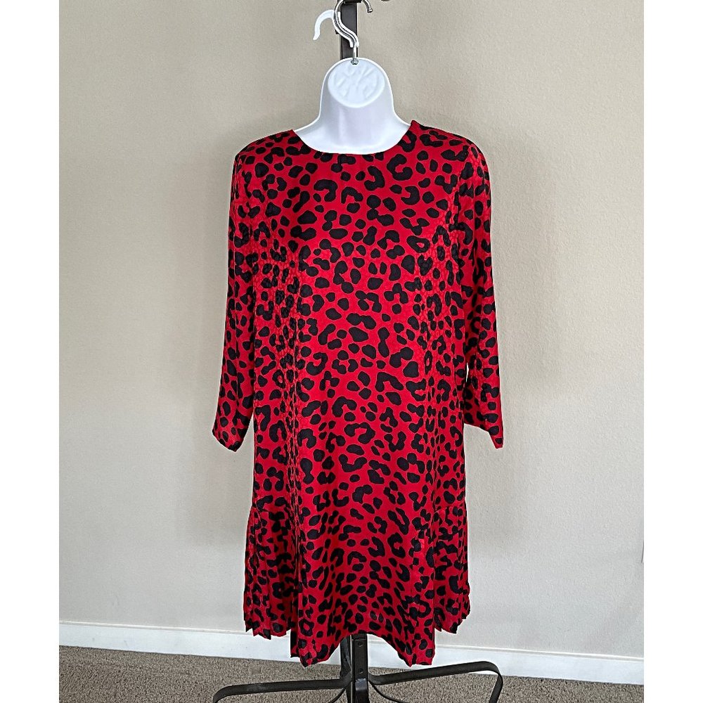 Ann Taylor Red & Black Leopard Print Shift Dress, Pleated Hem - Size 4